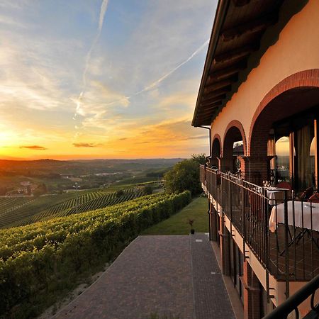 Hotel Tota Virginia Antico Podere Serralunga d'Alba Exteriér fotografie